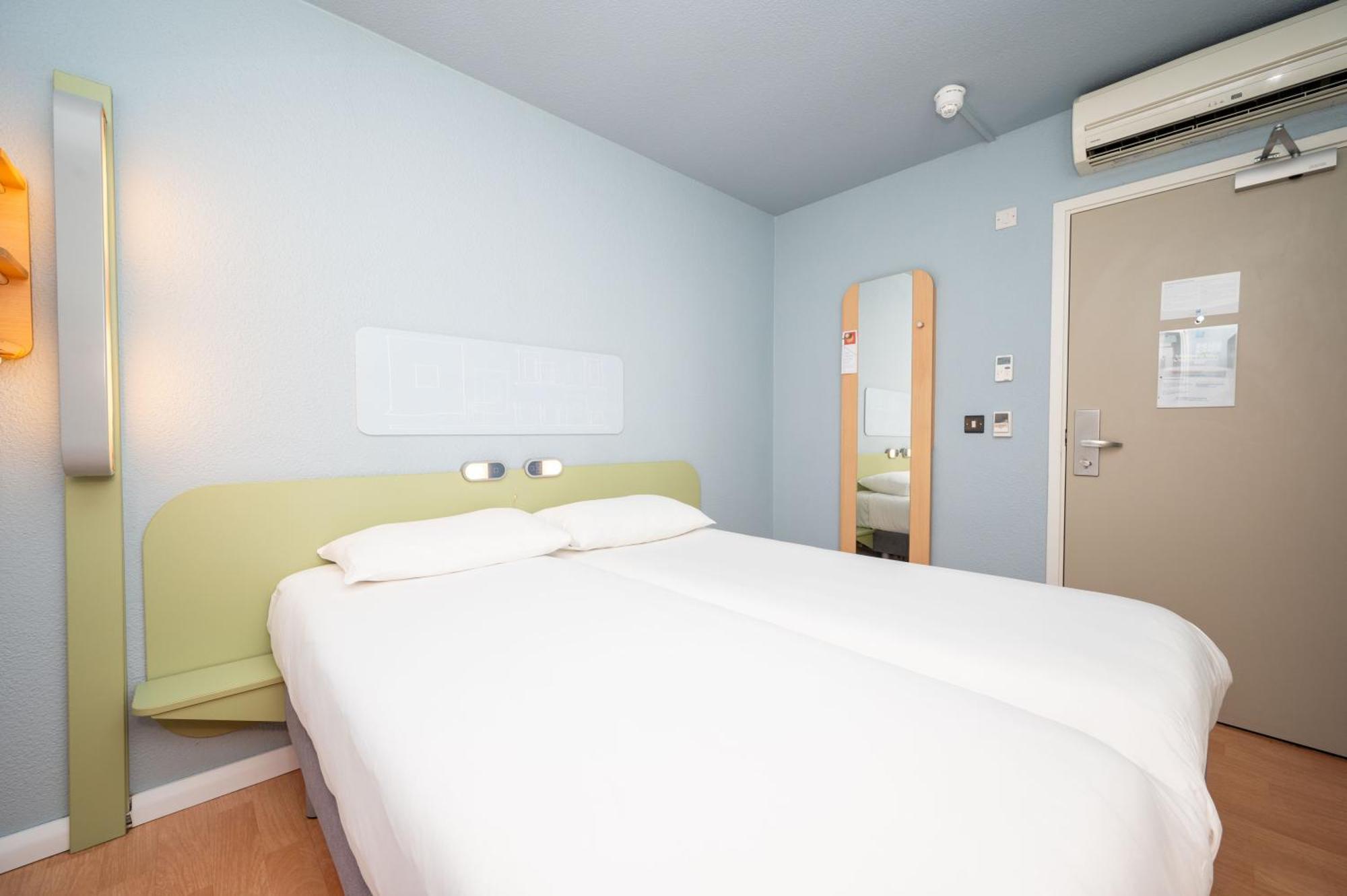 Ibis Budget London Barking Barking  Exterior foto